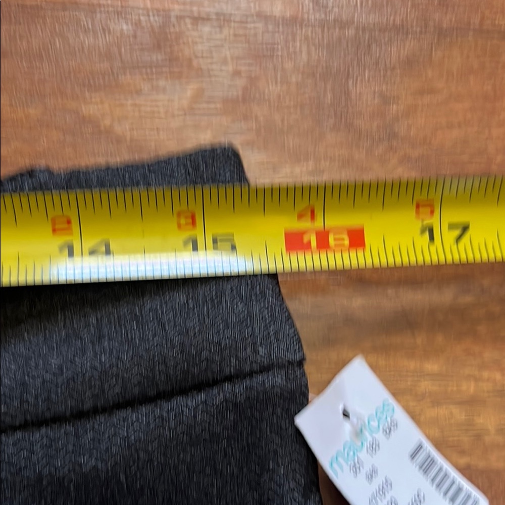New Maurices Black skinny mid rise Textured Pants - Picture 8 of 14